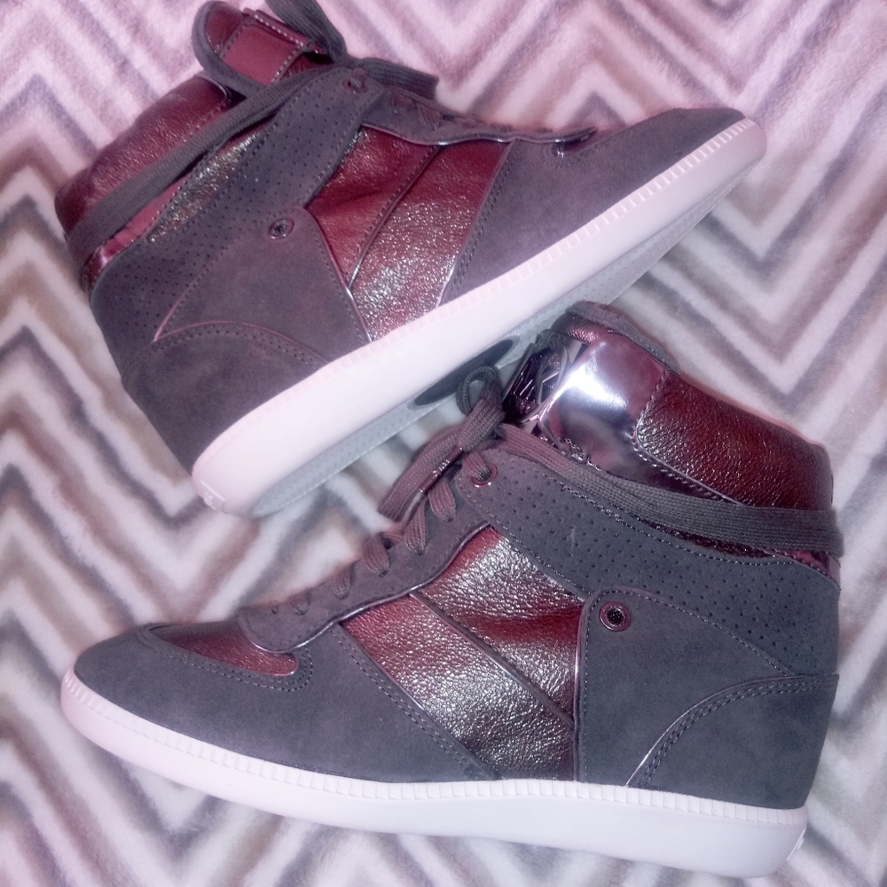 Michael Kors Nikko Wedge High Top Sneaker - Picture 1 of 9